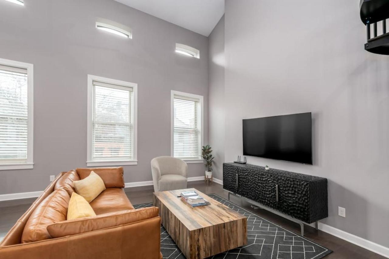 Soaring 2-Bedroom Parkside Loft Walkable To It All Cincinnati Exterior photo