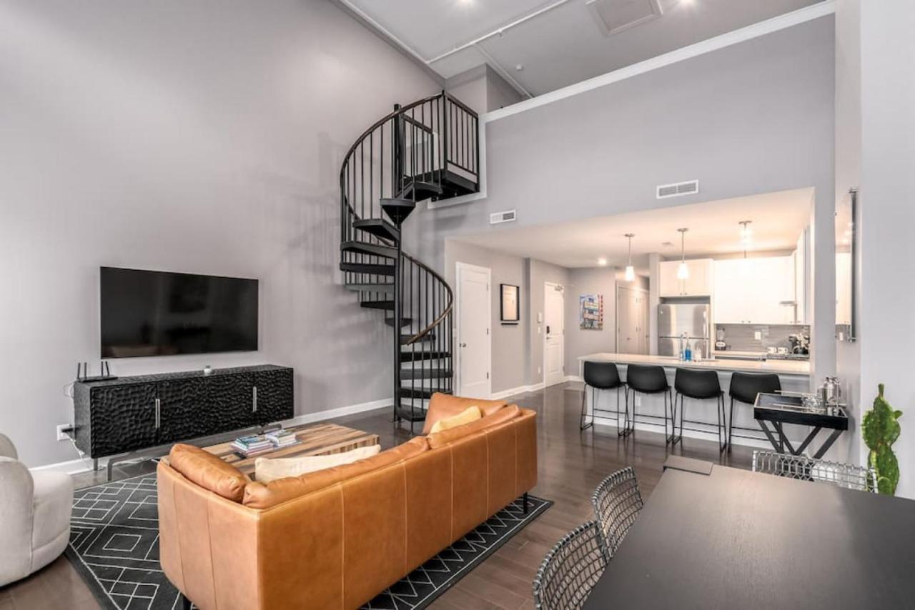 Soaring 2-Bedroom Parkside Loft Walkable To It All Cincinnati Exterior photo